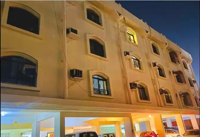 Residencial Listo Propiedad Estudio U / F Apartamento  alquiler en al-sad , Doha #15683 - 1  image 